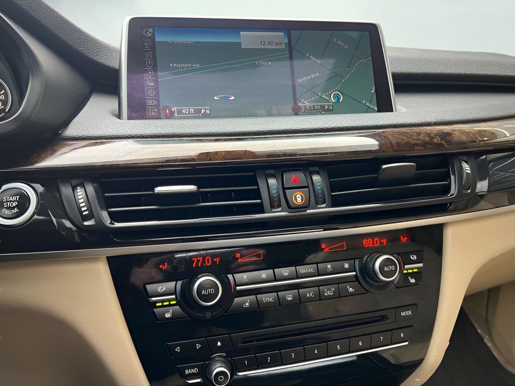 Used 2015 BMW X5 xDrive35d image 54