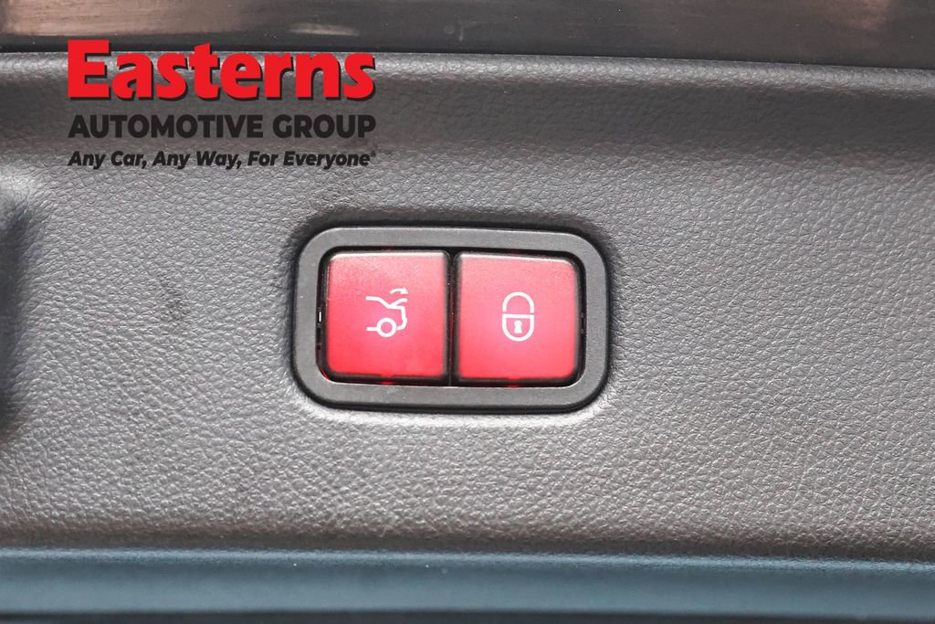 Used 2023 Mercedes-Benz S 500 4MATIC image 25