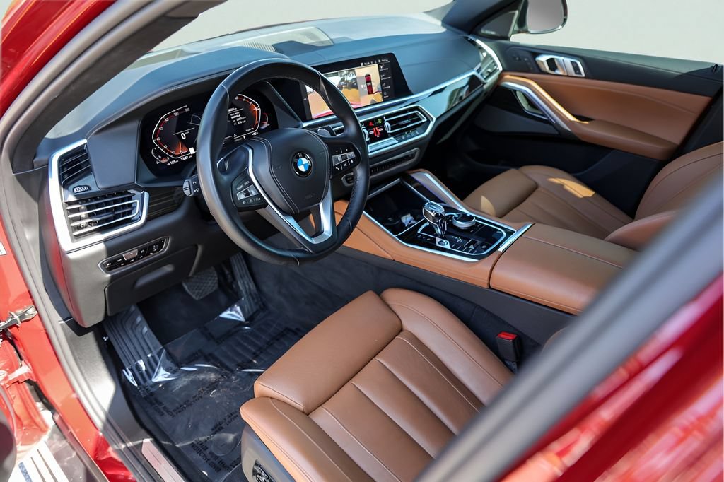 Used 2021 BMW X6 sDrive40i w/ Executive Package RWD image 13