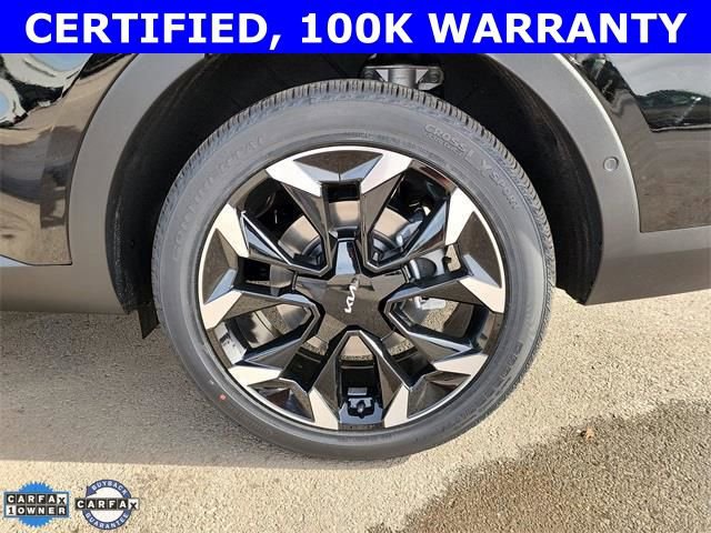 Certified 2025 Kia Sorento SX image 27