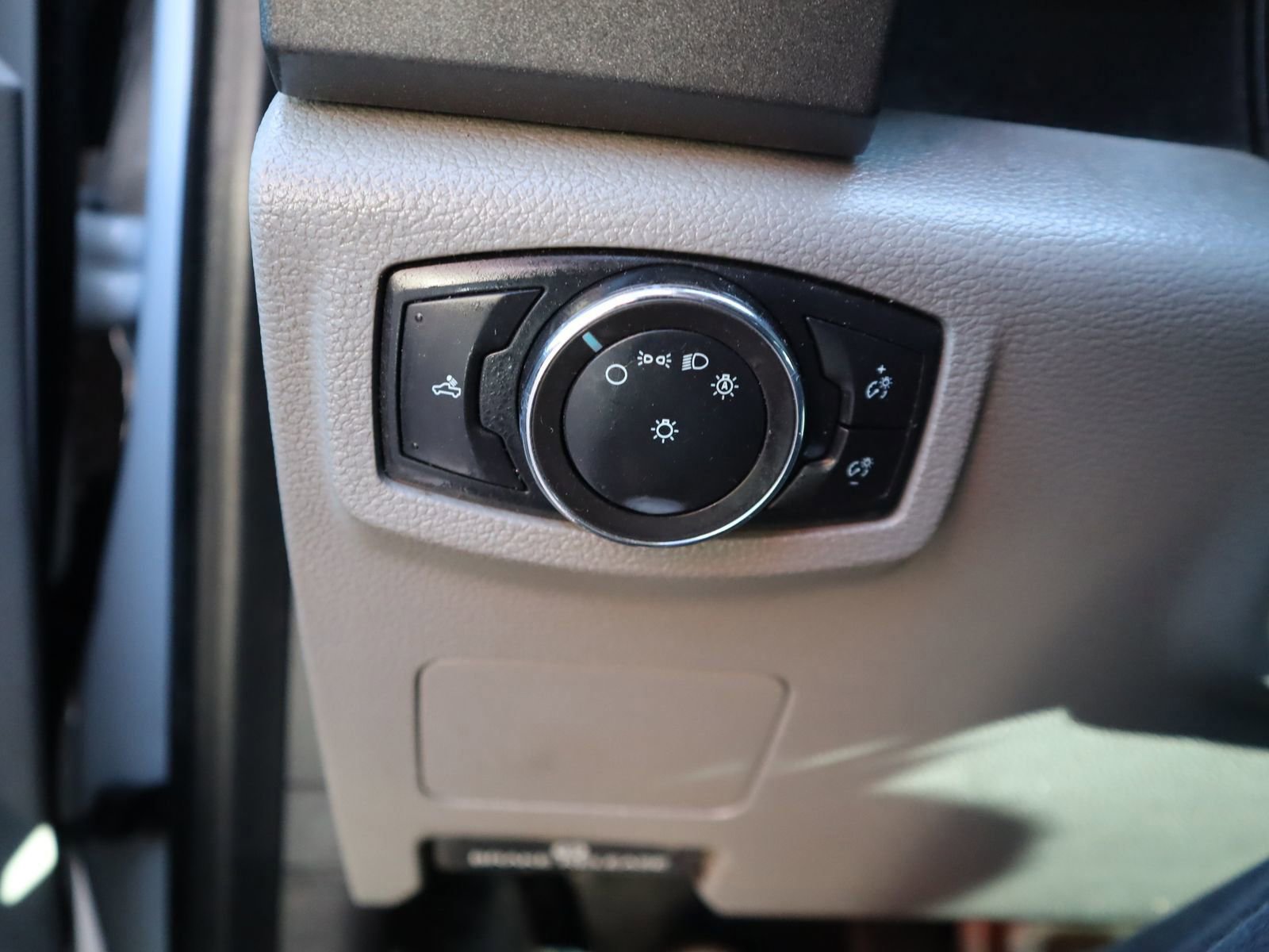 Used 2020 Ford F350 XL w/ Power Equipment Group image 35