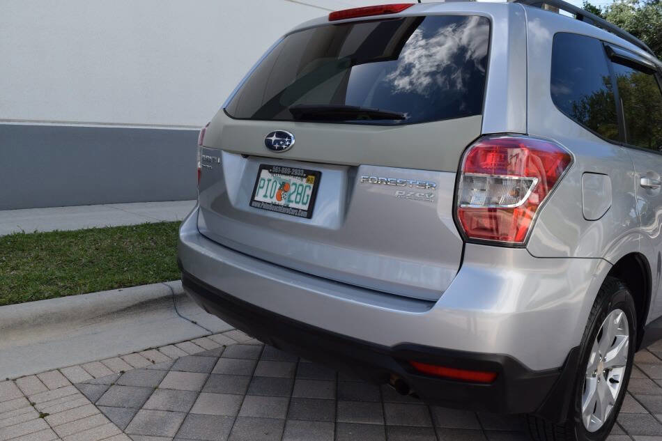 Used 2015 Subaru Forester 2.5i Premium w/ All-Weather Package AWD/4WD image 17