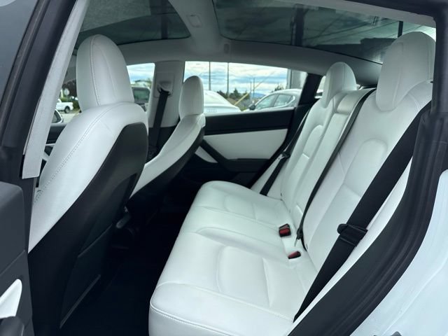 Used 2020 Tesla Model 3 Long Range AWD/4WD image 15