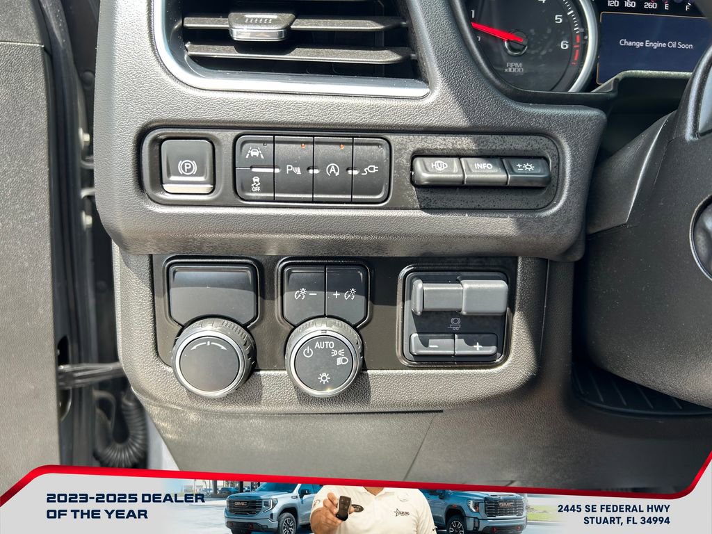 Used 2021 Chevrolet Tahoe Premier w/ Premium Package RWD image 25