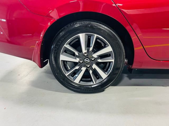 New 2025 Nissan Versa SV w/ Trunk Package image 10