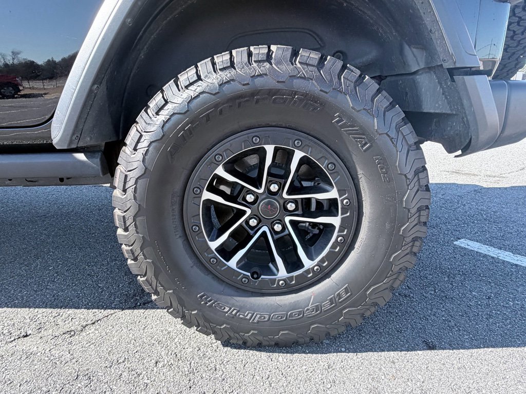 Used 2024 Jeep Wrangler Rubicon w/ XTREMEE 35" Tire Package image 31