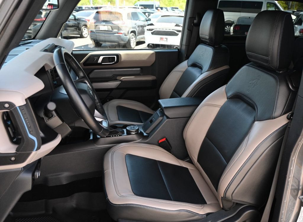 Used 2023 Ford Bronco Wildtrak AWD/4WD image 23