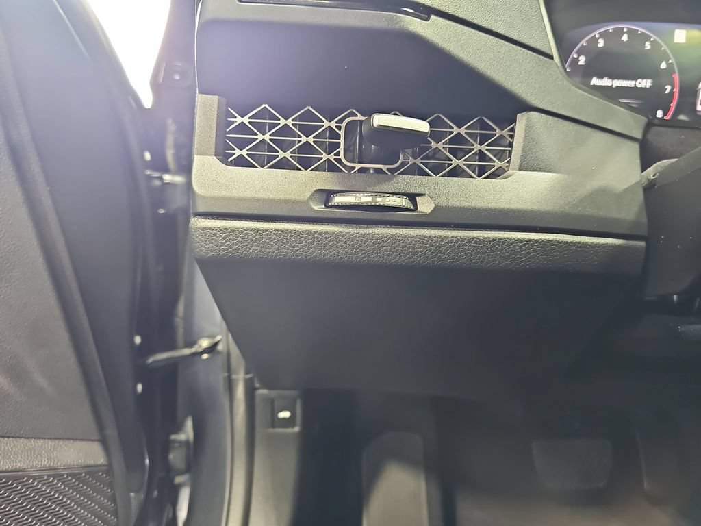 Used 2025 Honda Accord SE image 25