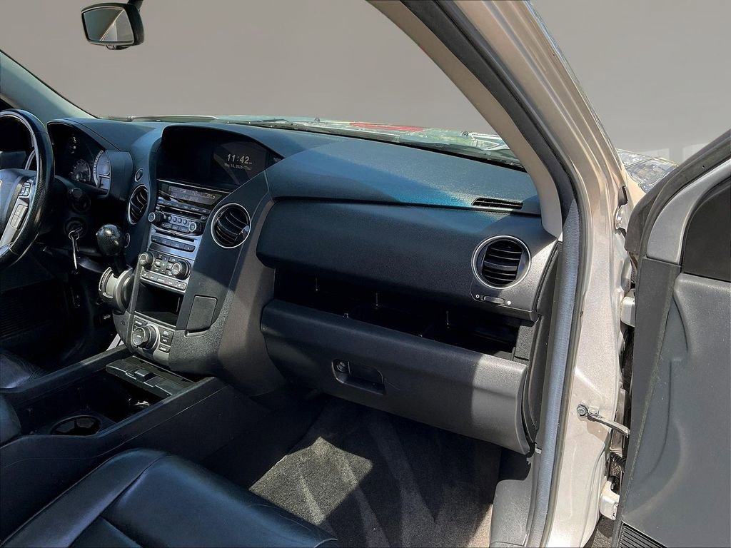 Used 2012 Honda Pilot Touring image 27