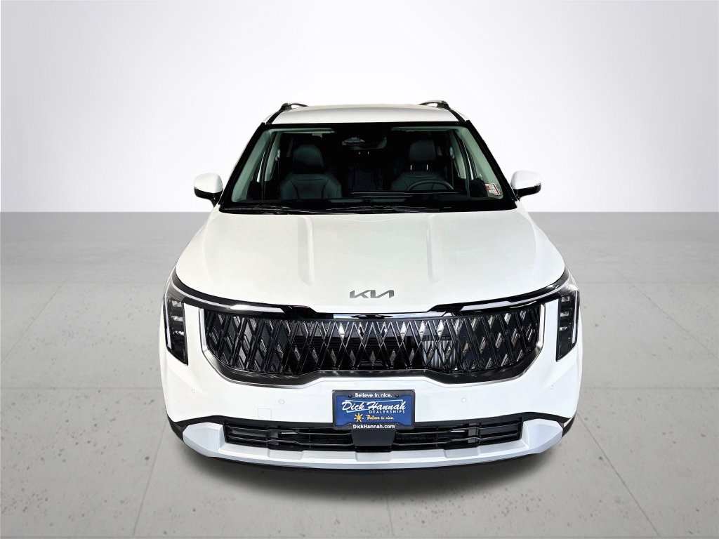 New 2027 Kia Carnival EX FWD image 3