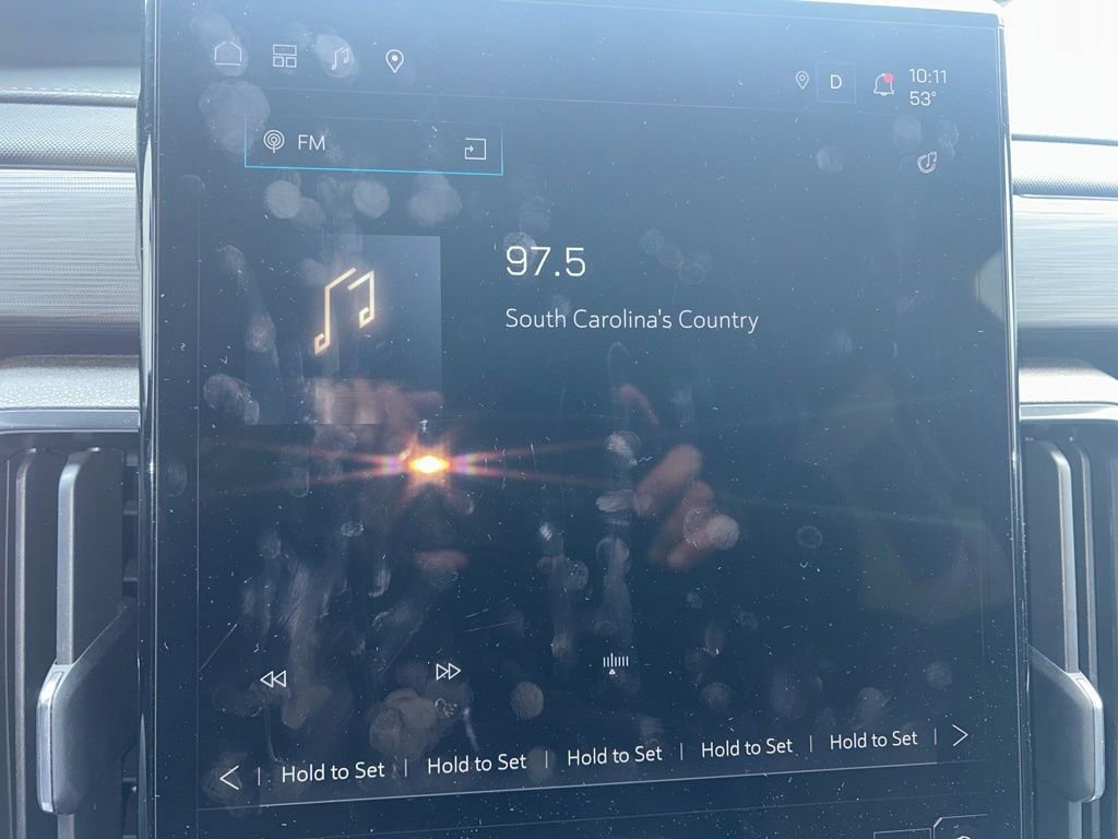 Used 2024 GMC Acadia AT4 w/ Luxury Package image 15