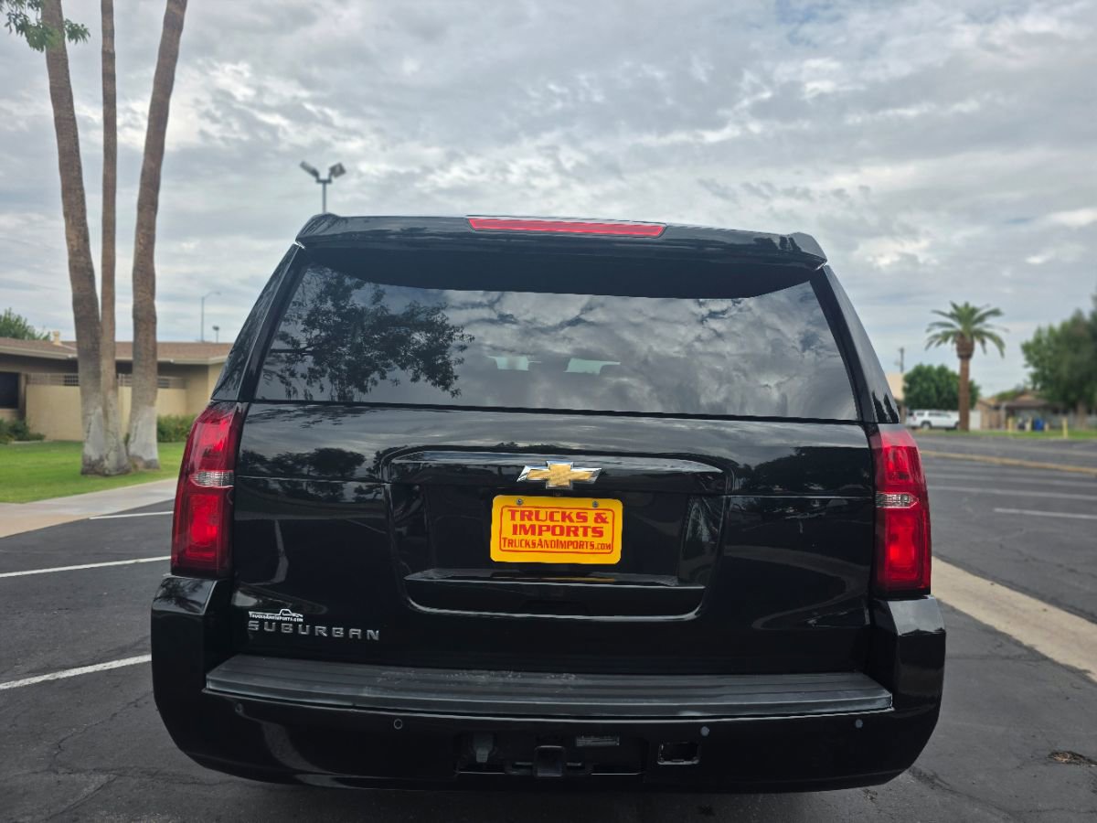 Used 2020 Chevrolet Suburban LT image 14