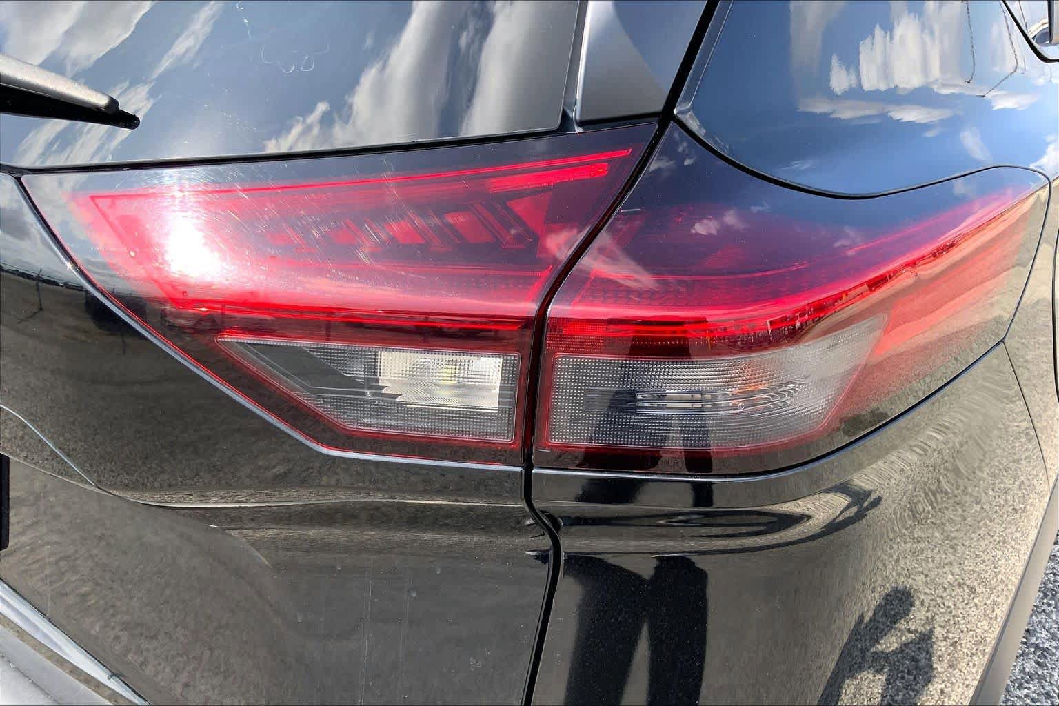 Used 2021 Nissan Rogue S FWD image 30