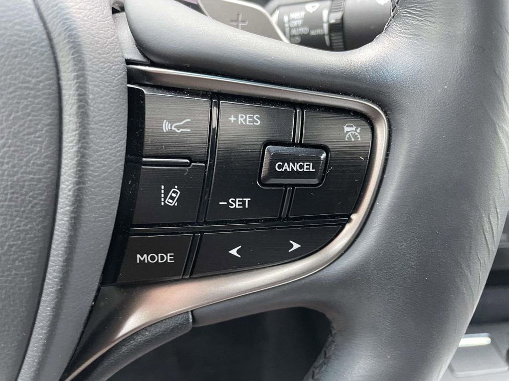 Used 2024 Lexus ES 350 350 image 35