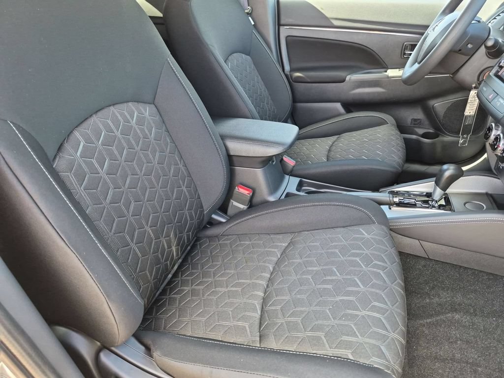 New 2027 Mitsubishi Outlander Sport FWD image 29