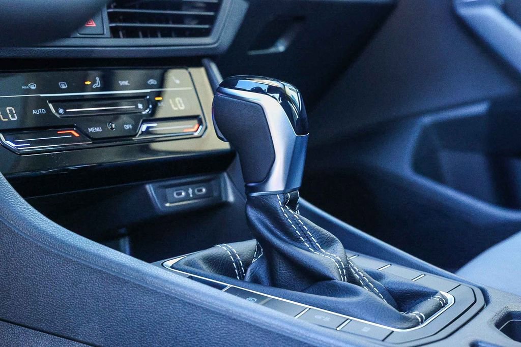 New 2026 Volkswagen Jetta SE image 33