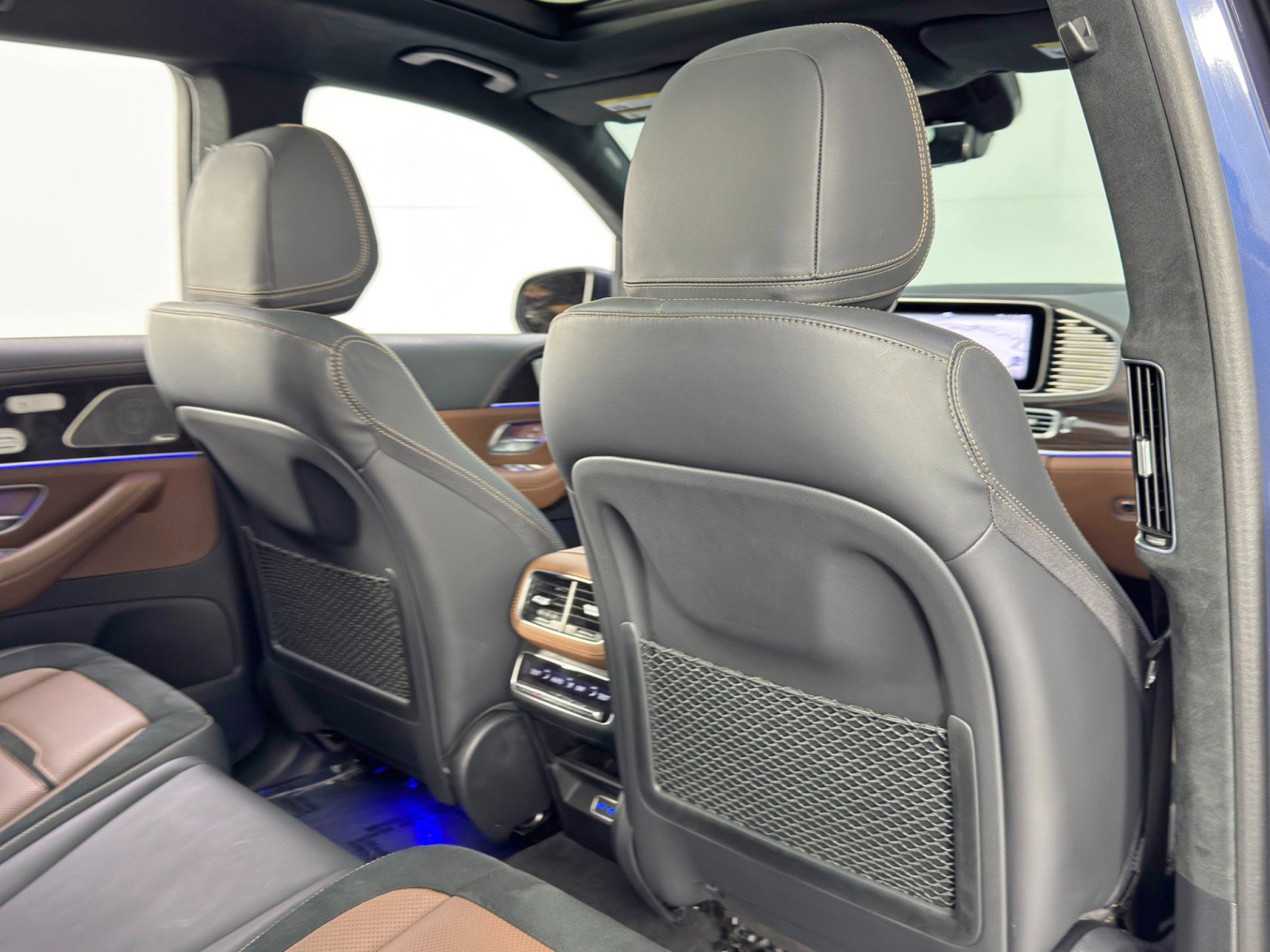 Used 2024 Mercedes-Benz GLS 63 AMG 4MATIC image 48