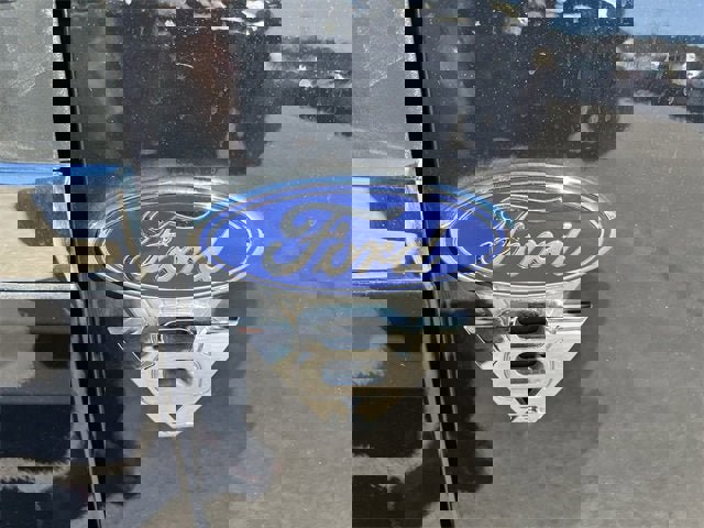 Used 2021 Ford F350 Lariat w/ Chrome Package image 32