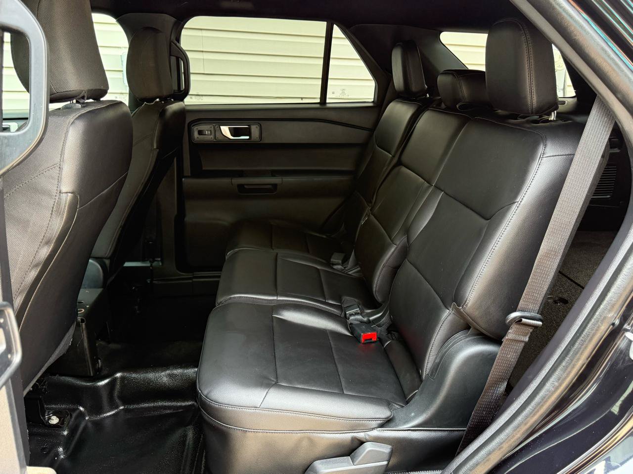 Used 2021 Ford Explorer 4WD Police Interceptor image 4