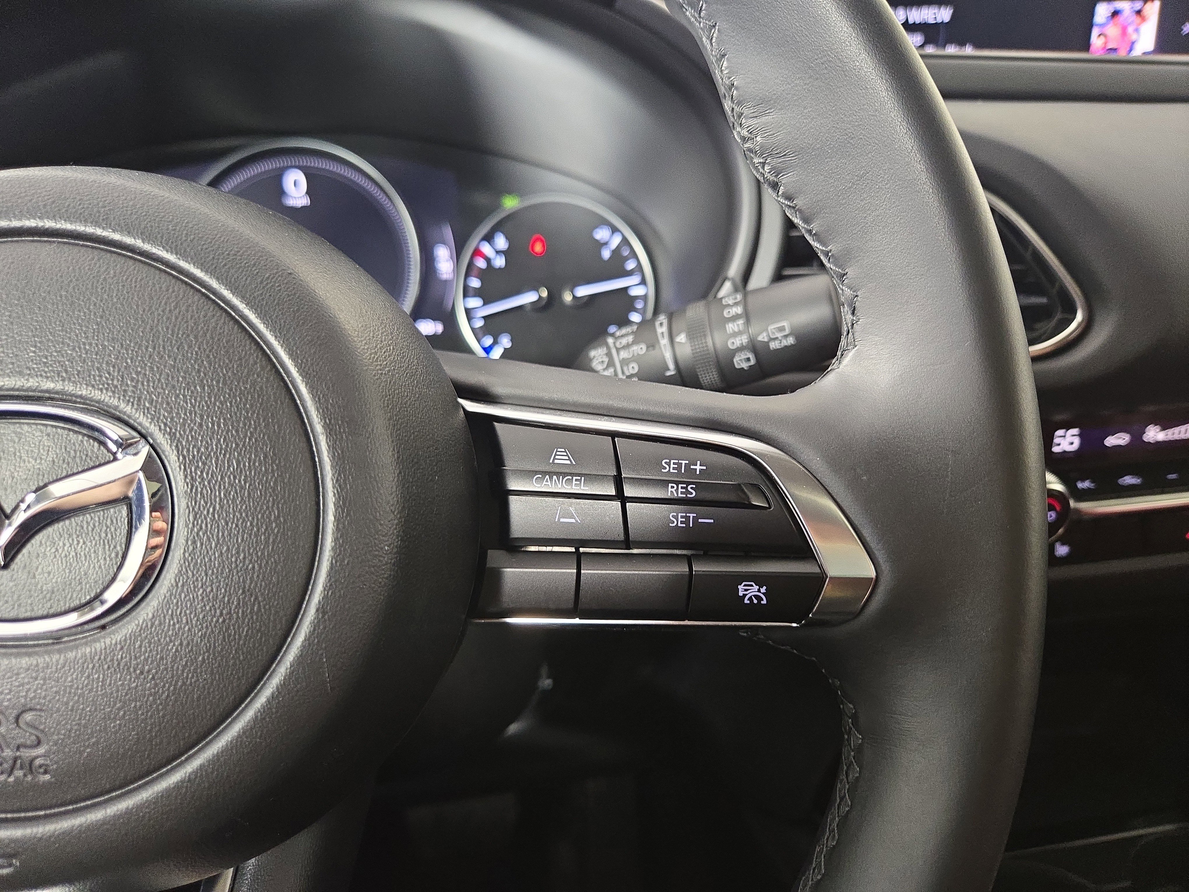 Used 2025 MAZDA CX-30 AWD 2.5 S w/ Preferred Package image 16