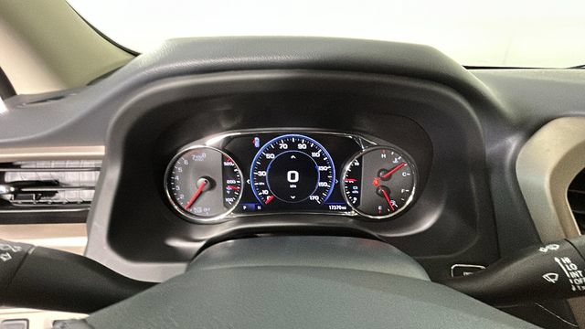 Used 2023 GMC Acadia Denali w/ Denali Ultimate Package AWD/4WD image 17
