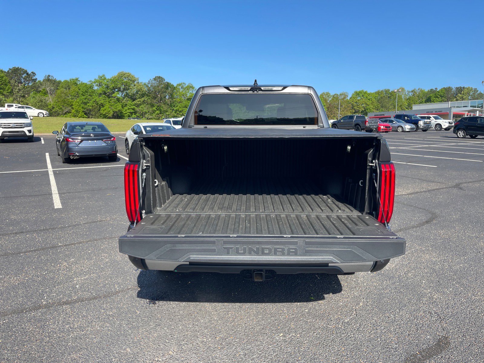 Used 2023 Toyota Tundra Limited image 16