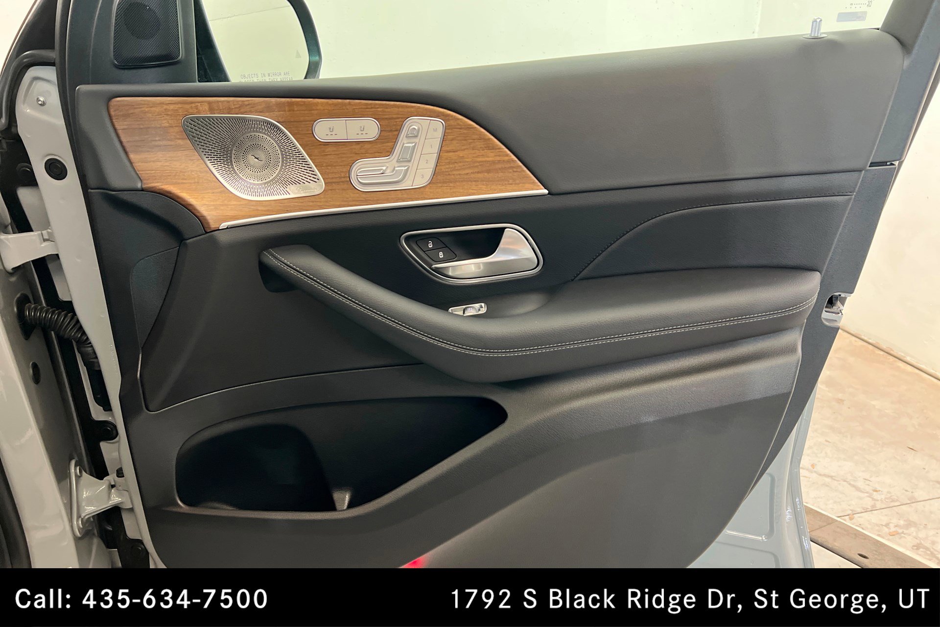 Certified 2025 Mercedes-Benz GLE 350 4MATIC image 23