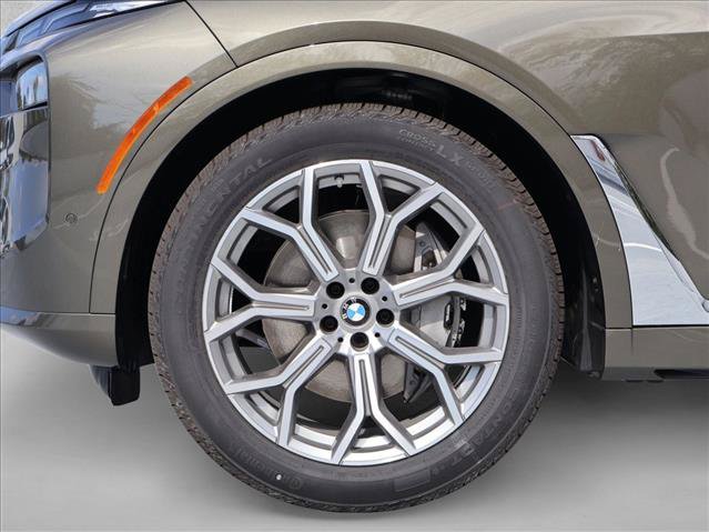 Used 2027 BMW X7 xDrive40i w/ Executive Package AWD/4WD image 10