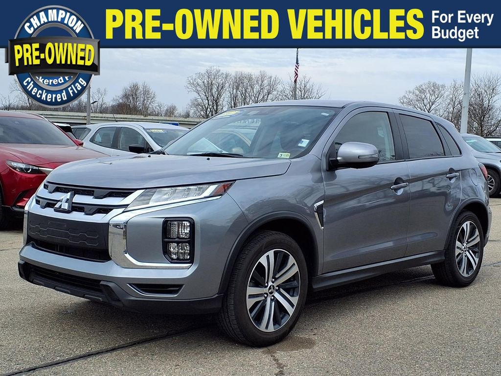 Used 2024 Mitsubishi Outlander Sport SE image 1