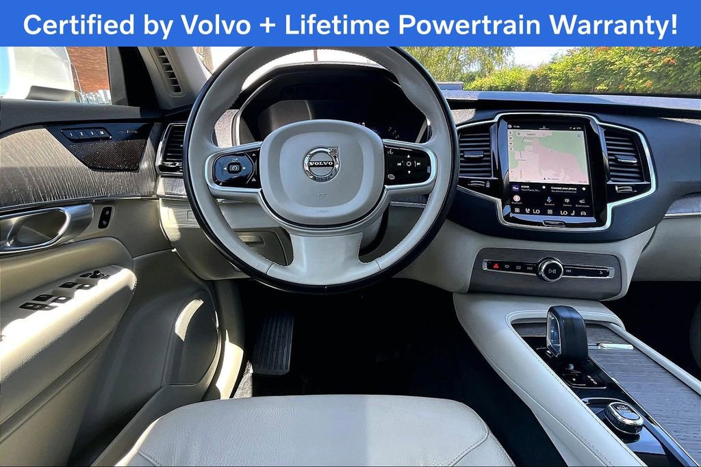 Certified 2023 Volvo XC90 B5 Plus AWD/4WD image 7