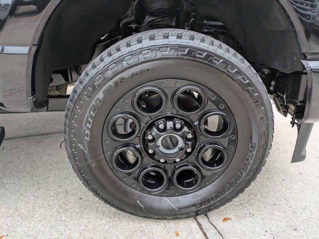 Certified 2024 Ford F250 Lariat w/ Black Appearance Package image 16