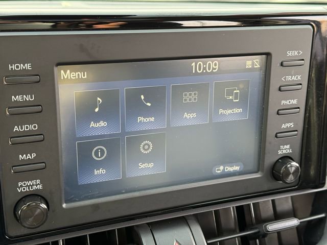 Used 2019 Toyota RAV4 XLE w/ Carpet Mat Package image 16