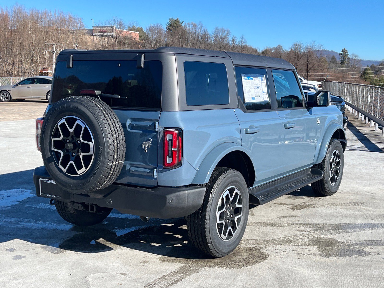 New 2025 Ford Bronco Outer Banks AWD/4WD image 3