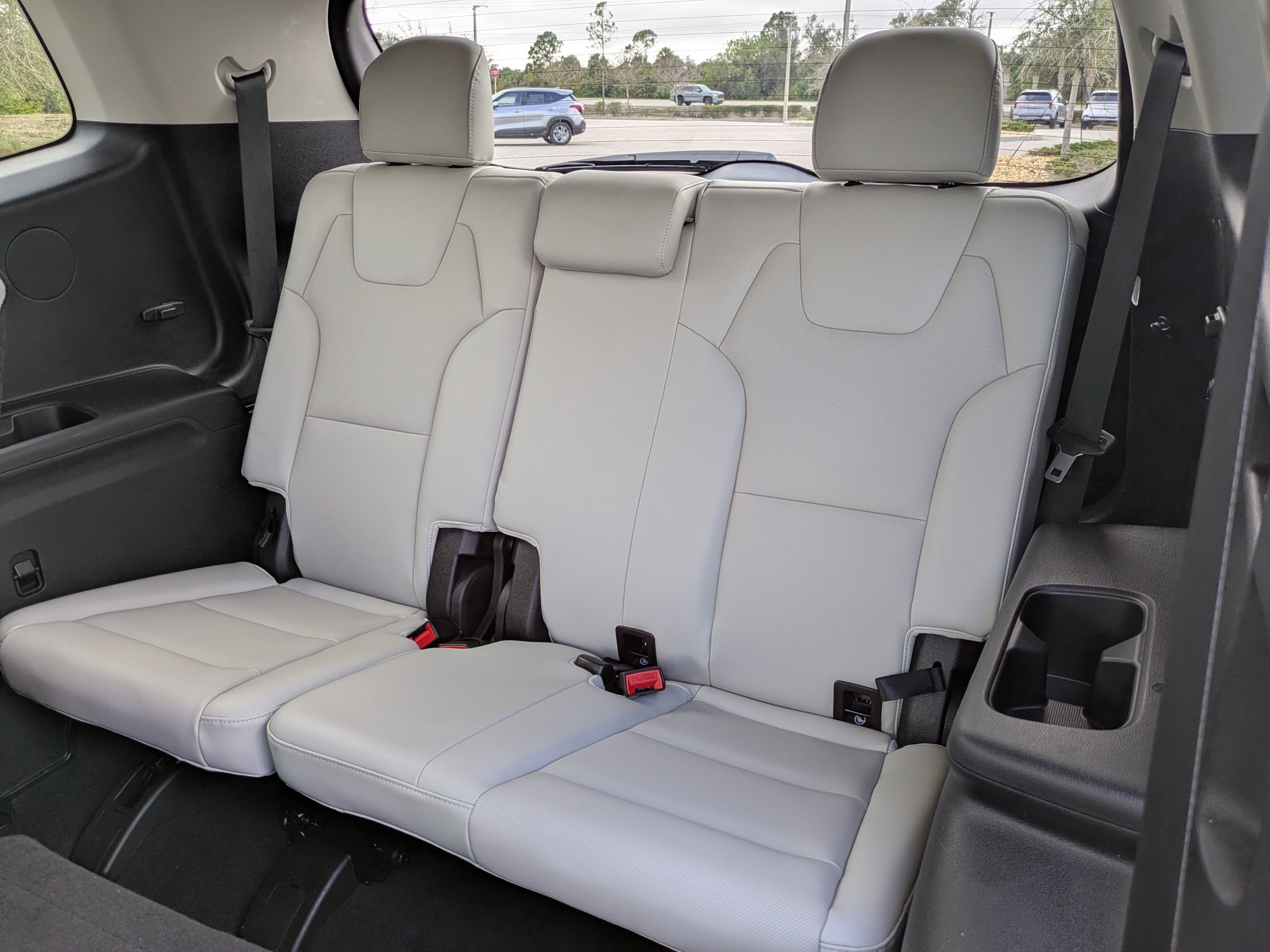 Used 2021 Kia Telluride EX image 17