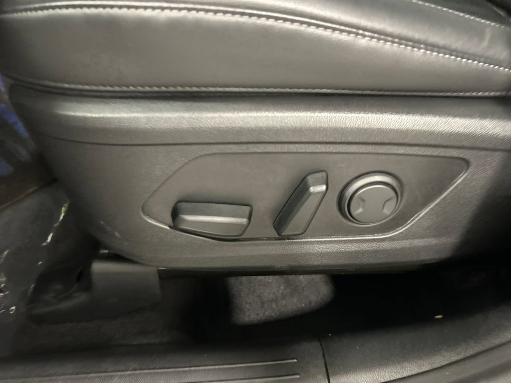 Used 2022 Kia Sorento SX FWD image 16