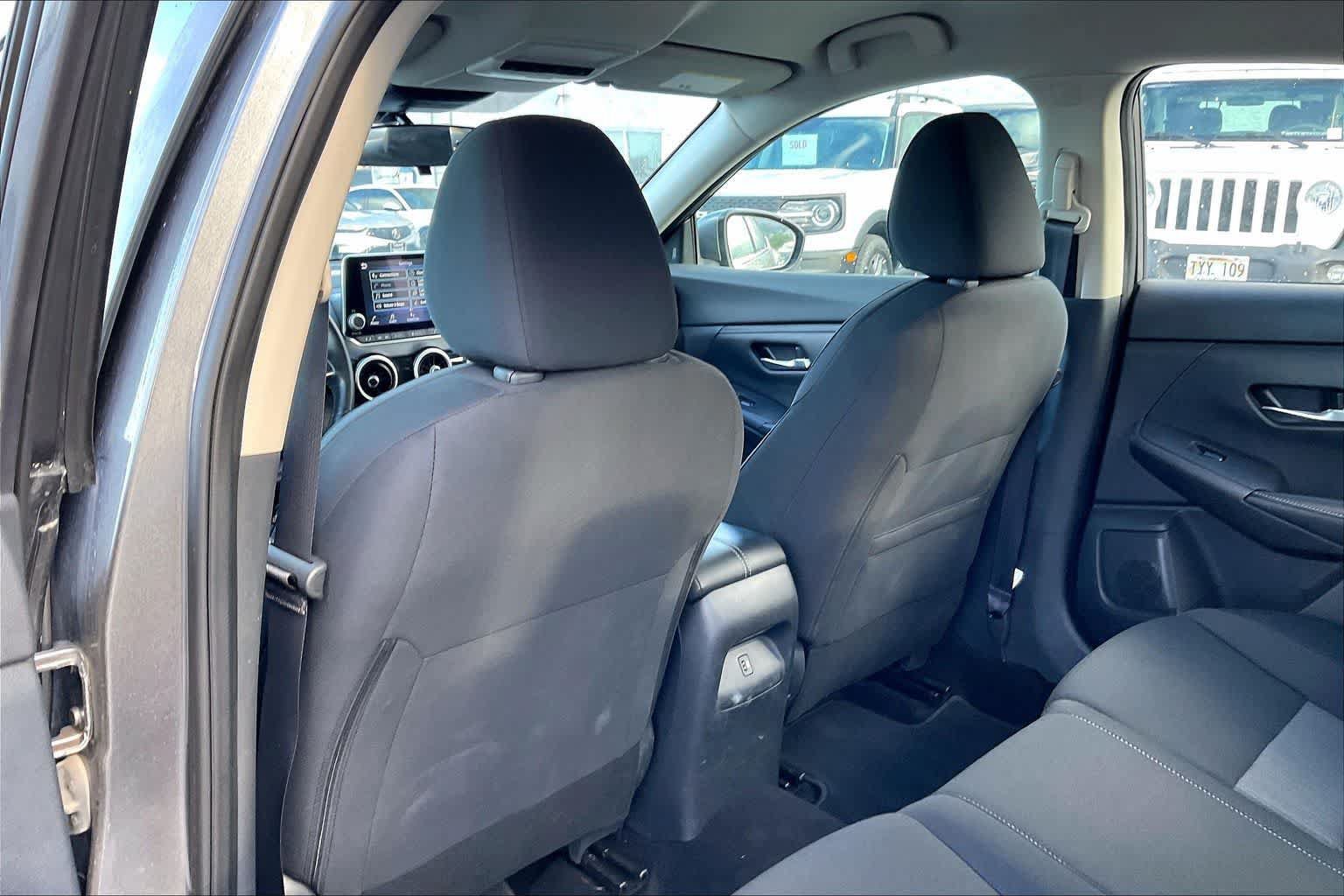 Used 2023 Nissan Sentra SV w/ All-Weather Package FWD image 12