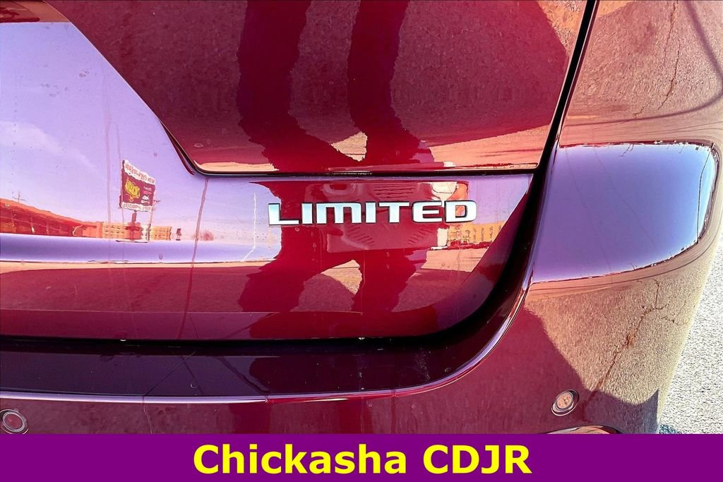 New 2025 Jeep Grand Cherokee L Limited w/ Luxury Tech Group II image 9