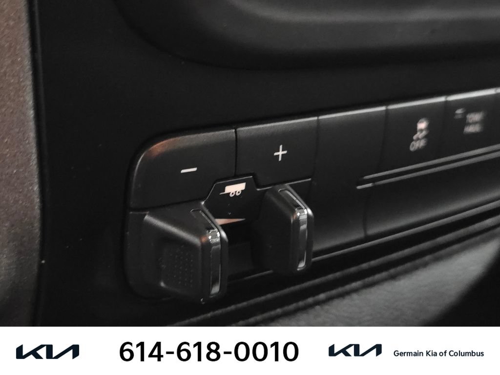 Used 2016 RAM 1500 Tradesman w/ Popular Equipment Group AWD/4WD image 30