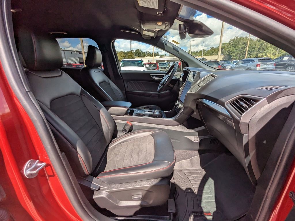 Used 2024 Ford Edge ST-Line AWD/4WD image 12
