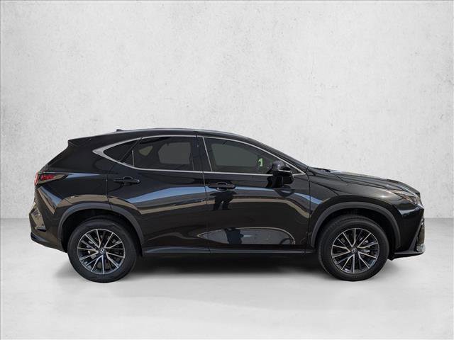 Used 2025 Lexus NX 250 FWD w/ Towing Package (2000 Lbs) image 4