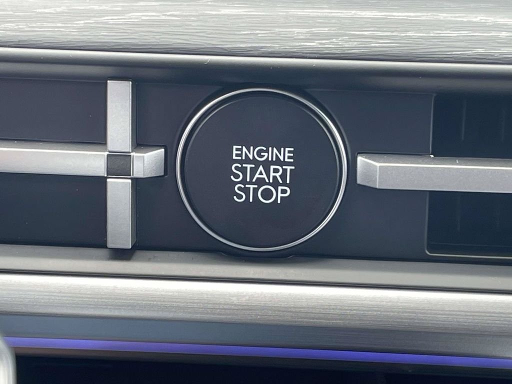 New 2026 Hyundai Santa Fe Limited FWD image 23
