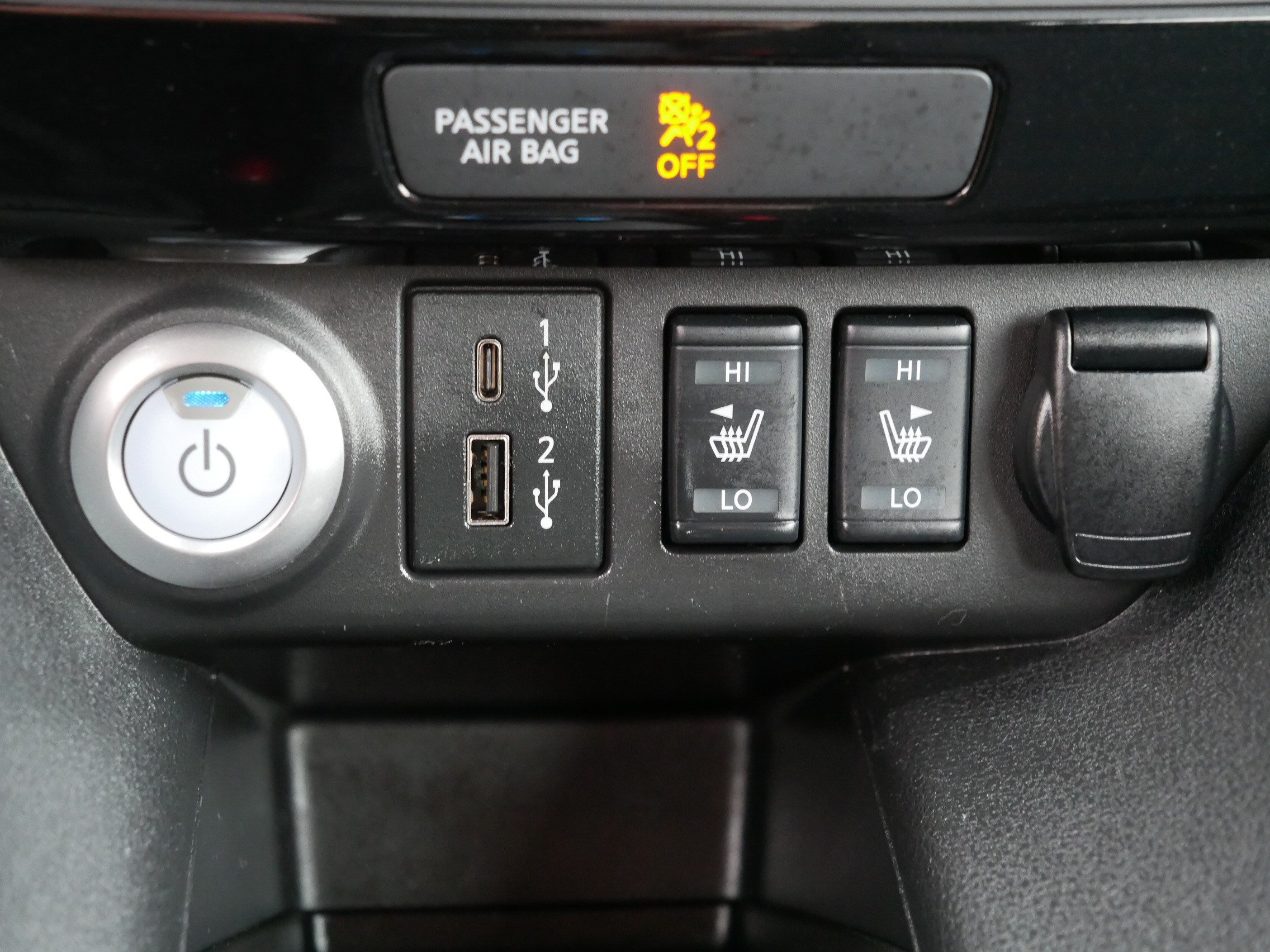 Certified 2021 Nissan Leaf SV FWD image 32