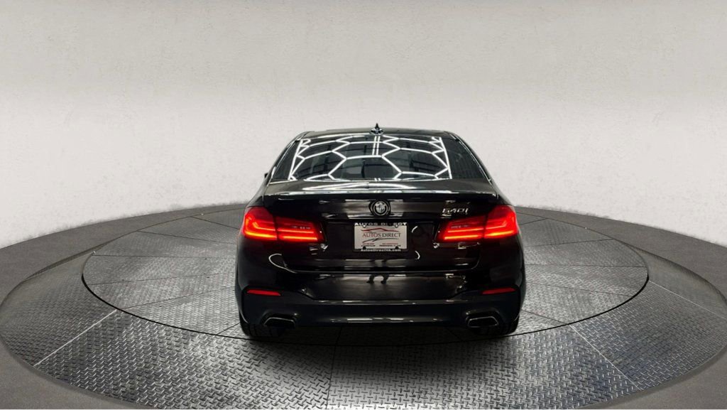 Used 2018 BMW 540i w/ M Sport Package image 6