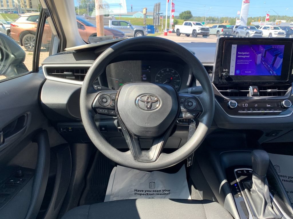 Used 2024 Toyota Corolla LE FWD image 17