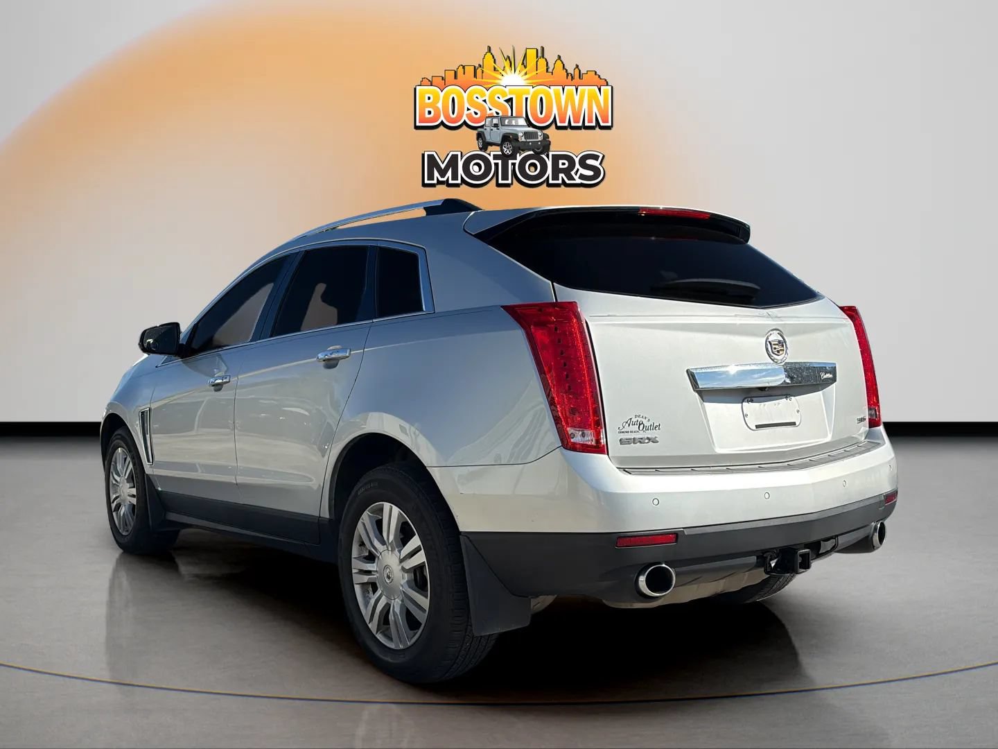 Used 2016 Cadillac SRX Luxury w/ Driver Awareness Package FWD image 5
