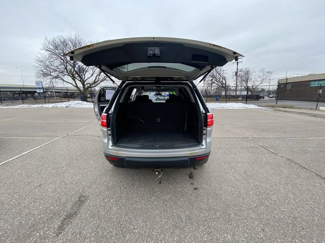 Used 2007 Saturn Outlook XE w/ Advanced Audio Pkg image 31