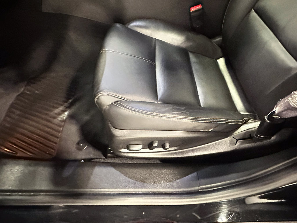 Used 2017 Chevrolet Impala LT w/ Leather Package FWD image 19