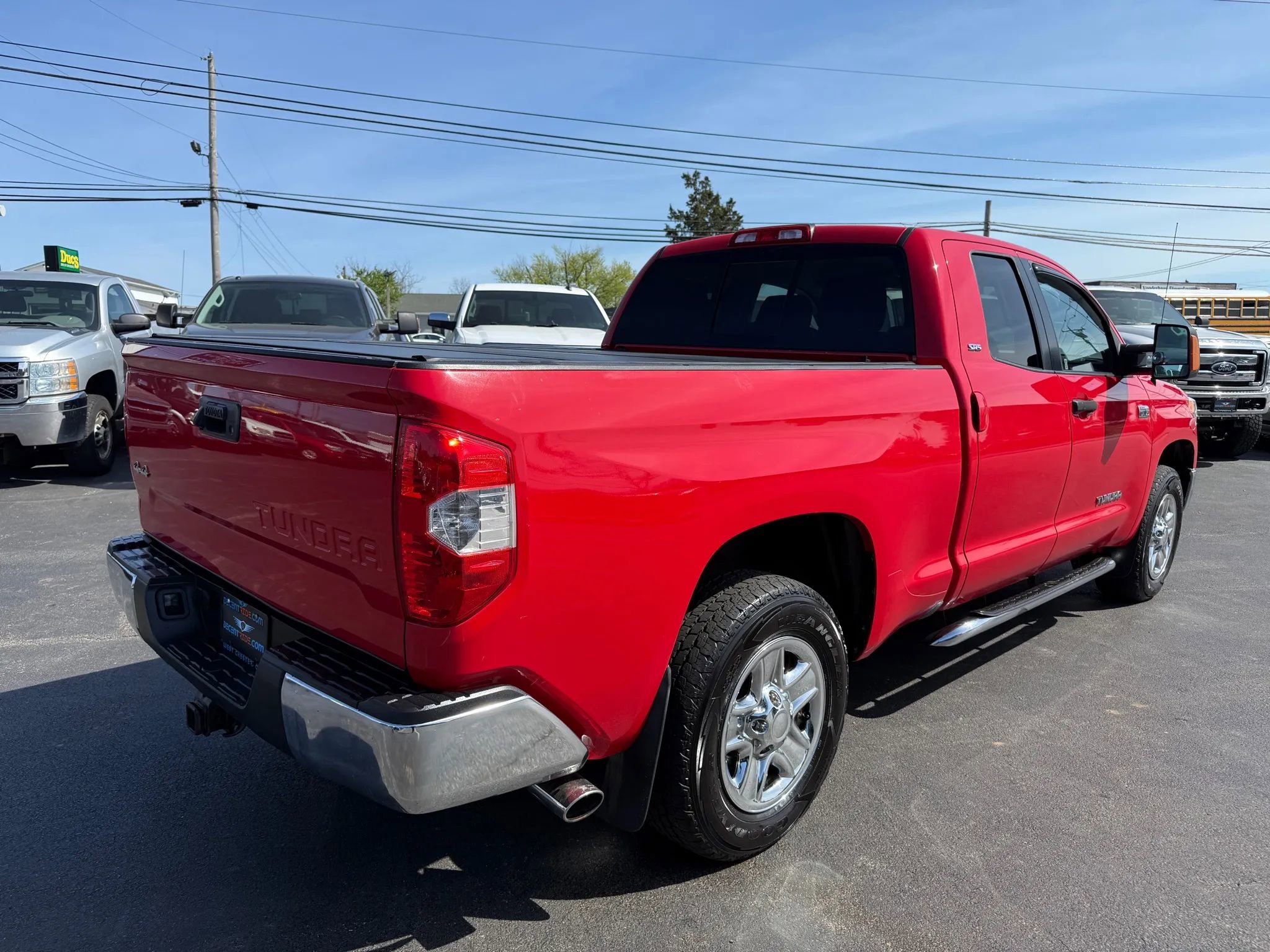Used 2014 Toyota Tundra SR5 image 3