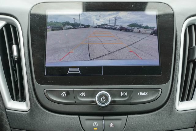 Used 2023 Chevrolet Malibu LT FWD image 20