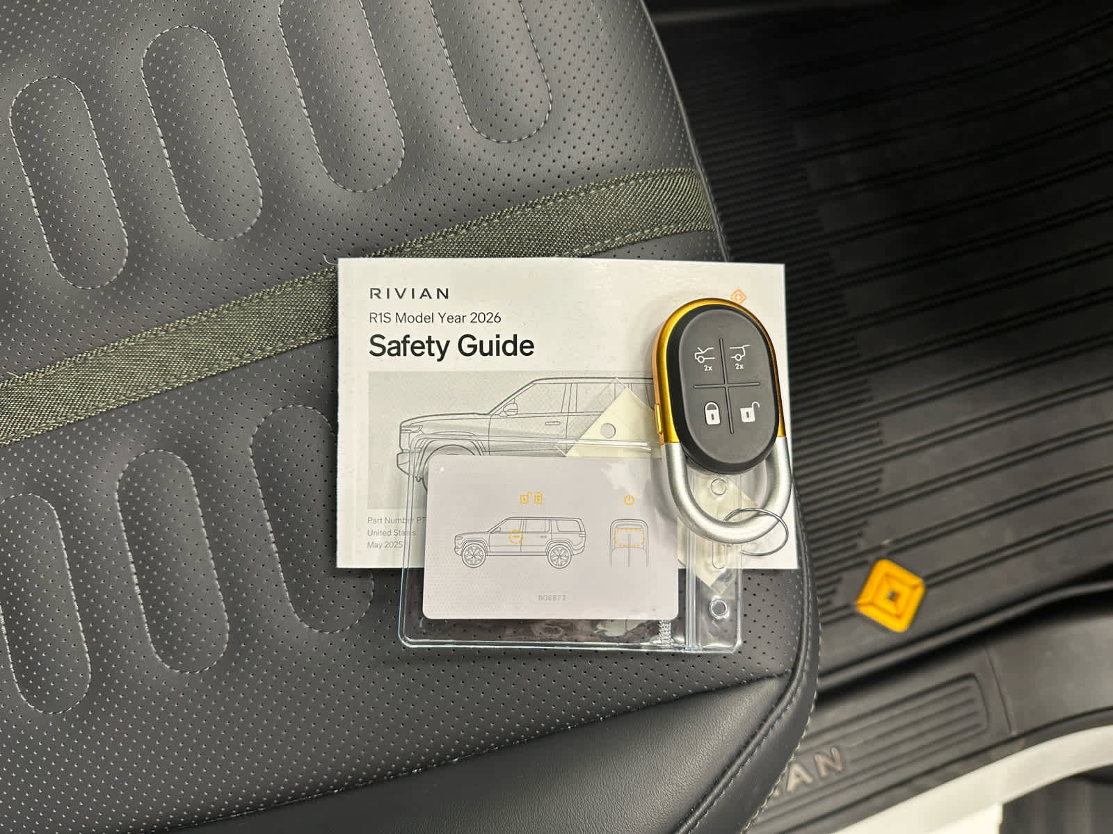 Used 2026 Rivian R1S Adventure image 40